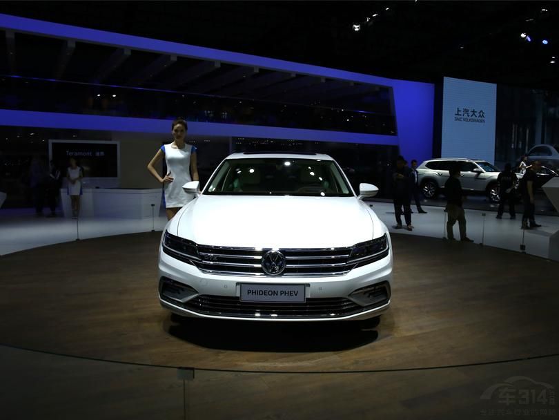 ���ּ�ʻģʽ�ֱ��Զ�����Ӧ�������任���߼���ת�������Ĵ�С�������߶ȡ����������⼸������е���