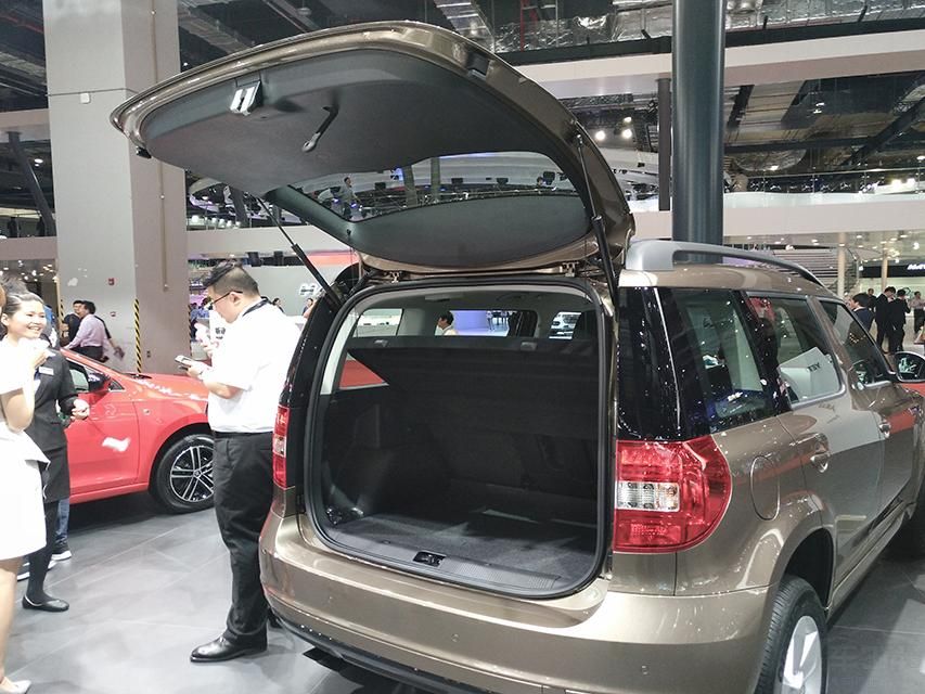 ⣬СSUV˹´2017Yetiһ8ӢĶýϵͳĻ