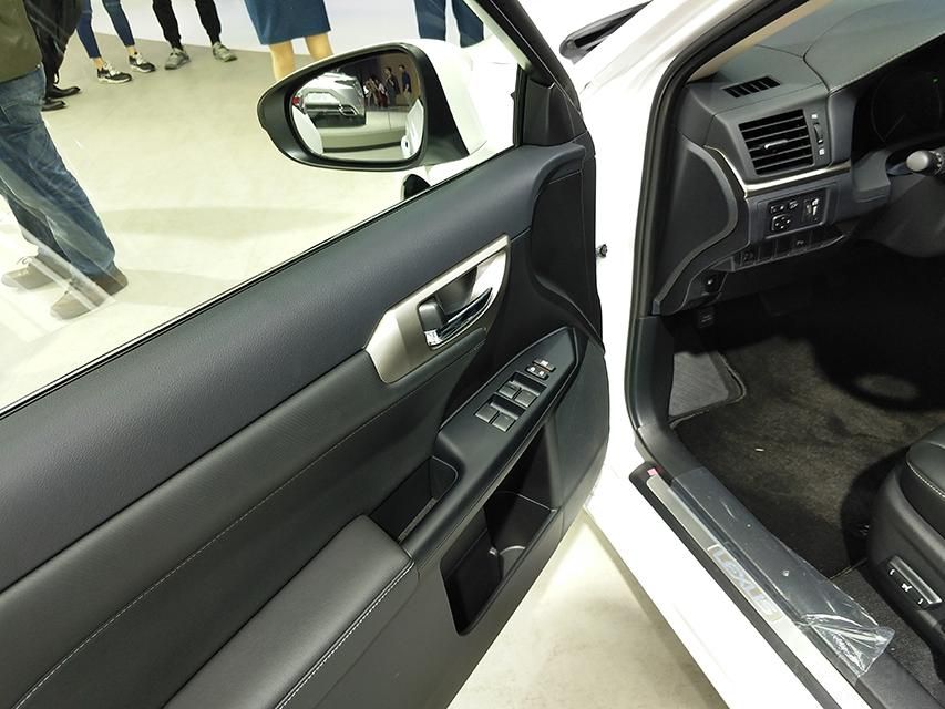 ����1.8L��Ȼ������������2ZR-FXE����綯�����ϵĻ춯ϵͳ��