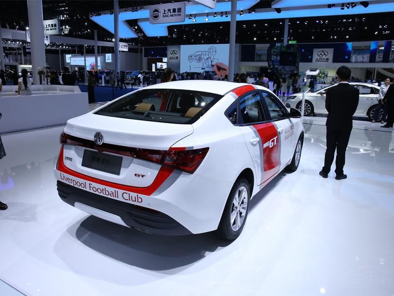 չʾ�Ķ��䳵�ʹ���inkaNet 4.0���������г�ϵͳ��ϵͳ�����˵������绰��������չ���ܡ�