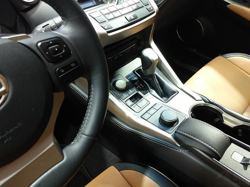  �����ڲ����͵ı仯�����˸����Ըе�Ч��������͸��ʽ�������������ڼ����LC�����ܳ���