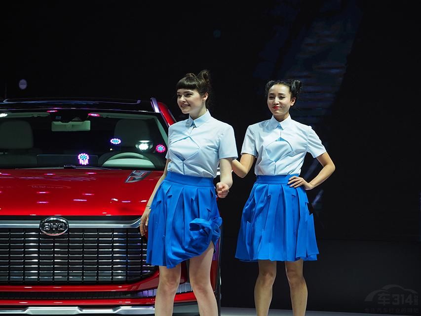 �ڹ��ڳ��ϲ�С��ȹ�ӱ�������ʲô����?����û���!ֱ���Թ���