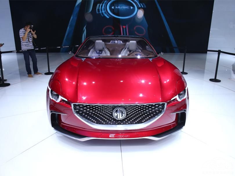 �޳��ķ������գ��������������ﱳ�Ĳ�����������ӢʽGT�ܳ�����ζ��