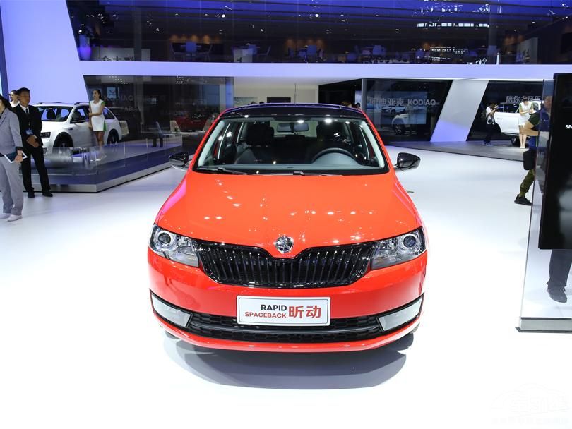 꿶��Ĵ��а�����а泵���ϻ����������Ϊ8Ӣ���п���ʾ����