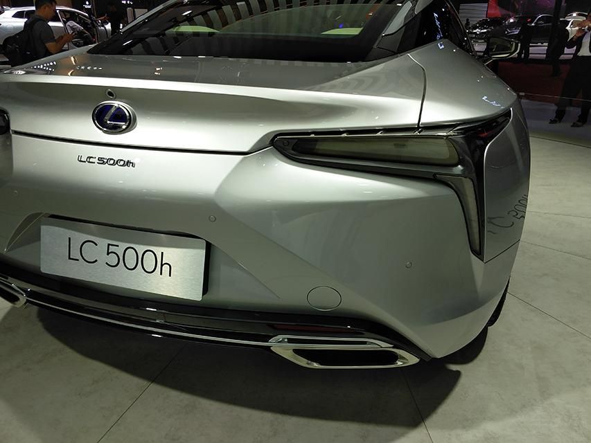 LC500h������3.5L V6���ͷ����������̨�綯����ɻ춯ϵͳ��