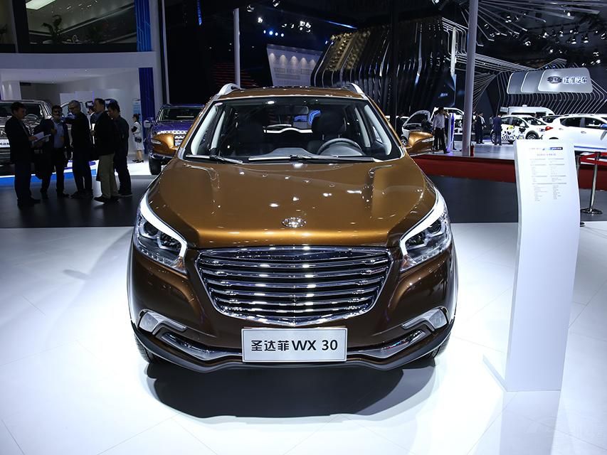 �����ߴ緽�棬�ó��ĳ����߷ֱ�Ϊ4620/1820/1525mm��