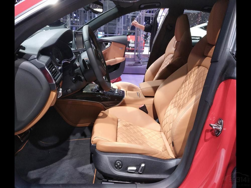 �˶��������ΰ������ι̶�ס