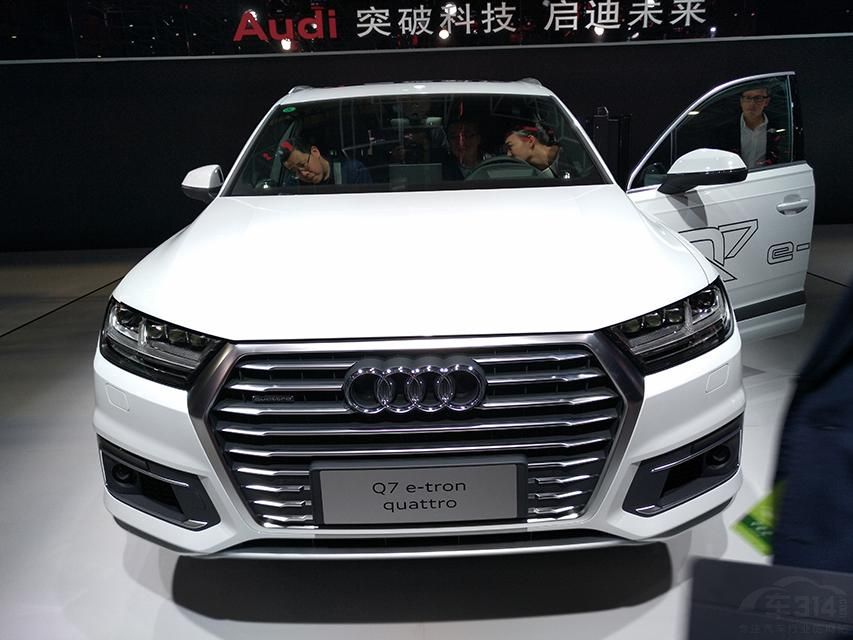 µQ7Ƴ˻춯汾e-tron³綯ģʽ½56ϰµTFSIЭͬʱ̿ɴ1070WORDµQ7Ҫ찡