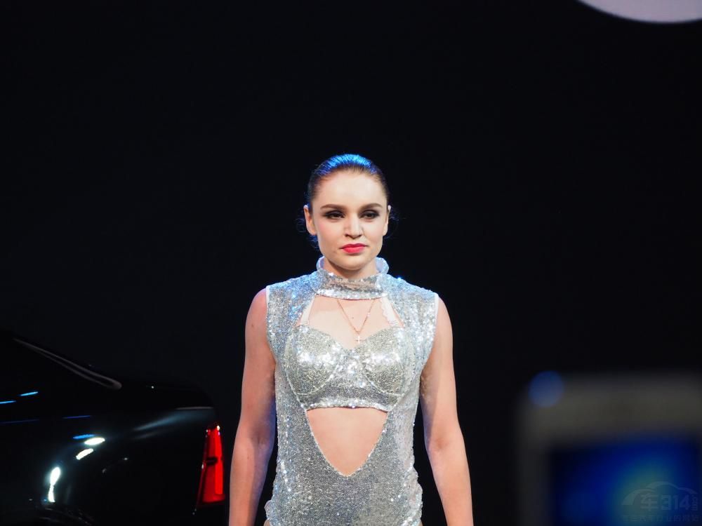 һ�����࣬��˭������������