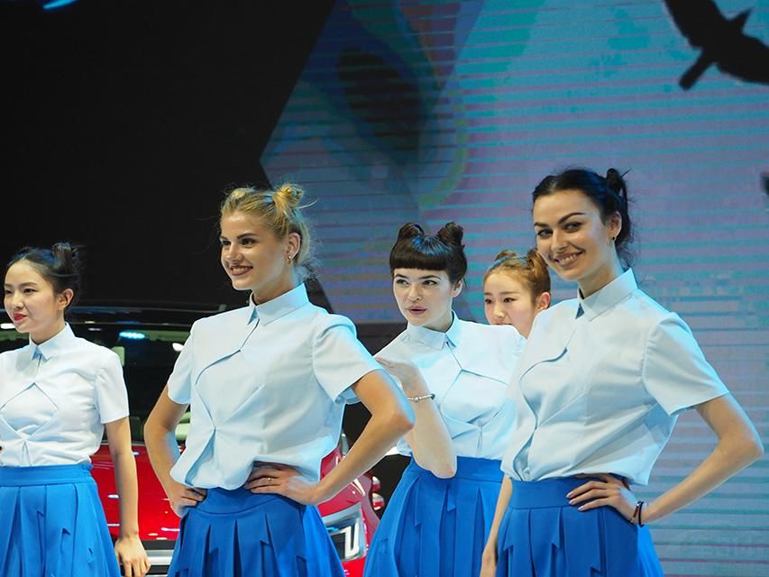 ��Ů���������ˣ����ǳ�ɶ�أ�