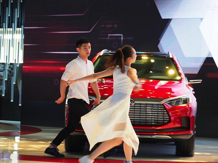 ���������ʺ������ˬӢ�ˡ�