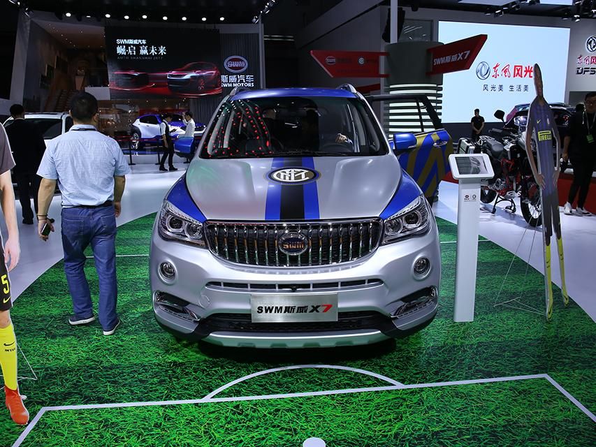 ��ơ����ơ����еƷ�����ƣ�ʹǰ���������塣