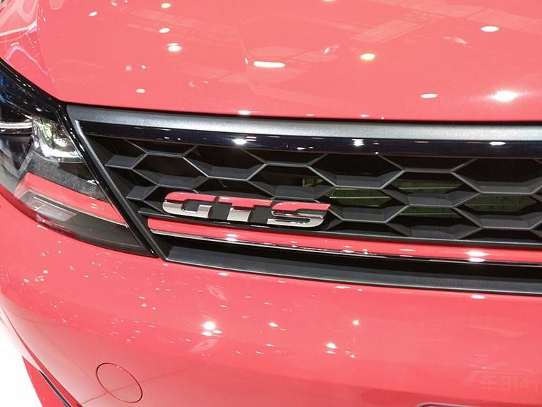 ���GTS�䱸����һ̨������EA888 2.0T������ѹ������������������Ϊ220��������ֵŤ��Ϊ350ţ���ס�