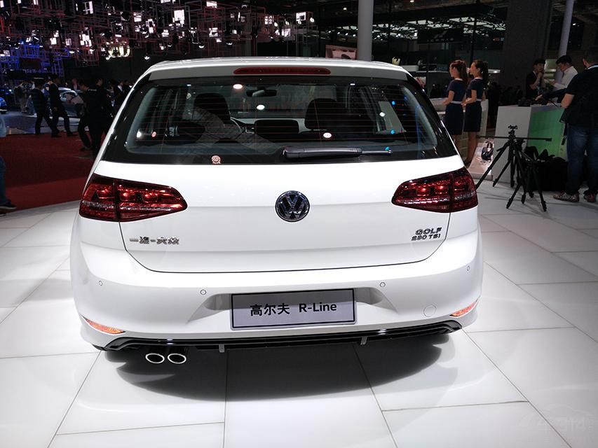 ³װһʽܷʽȦ뺣泵䱸˫ɫȦȫͬͿ⣬³βƼոҲС