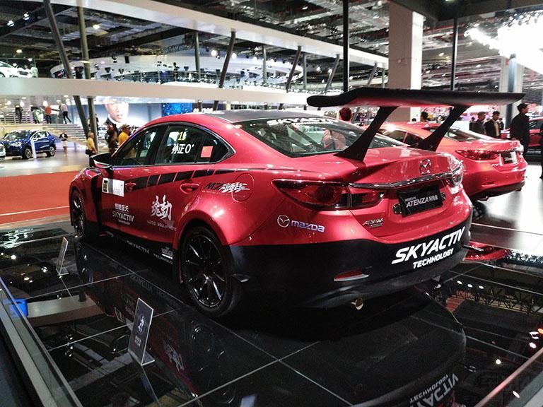 2.5L͵ǰӰˡ2.5ʶ䱸19ӢϽȦſƺ̥ĹΪ225/45 R19