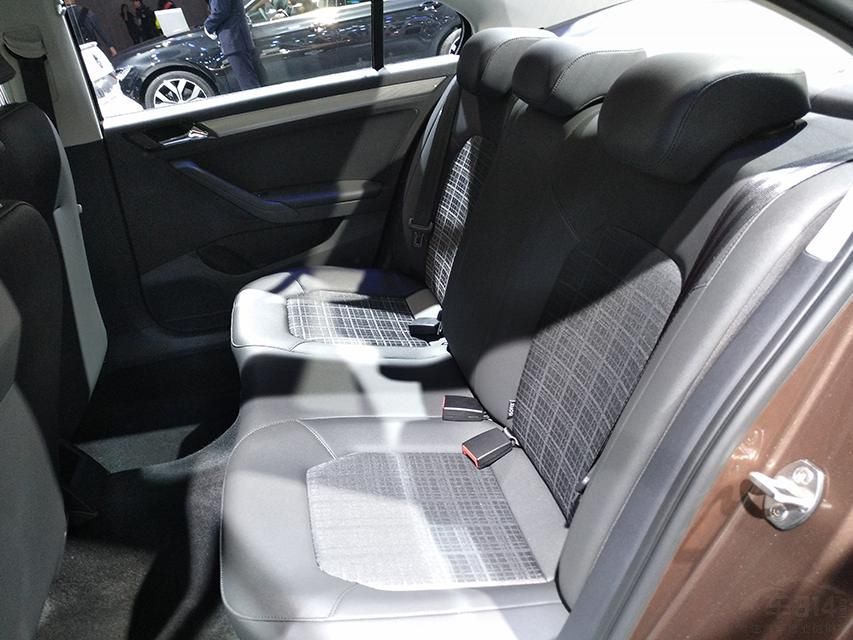 ·ȻСˣݺ1.6LĻһʻܷʮб֤