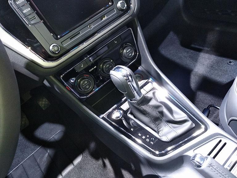 ֮⣬¿ͻȡ˲óͣ1.6L Զ桢1.2TSI DSG桢230TSI ֶ档