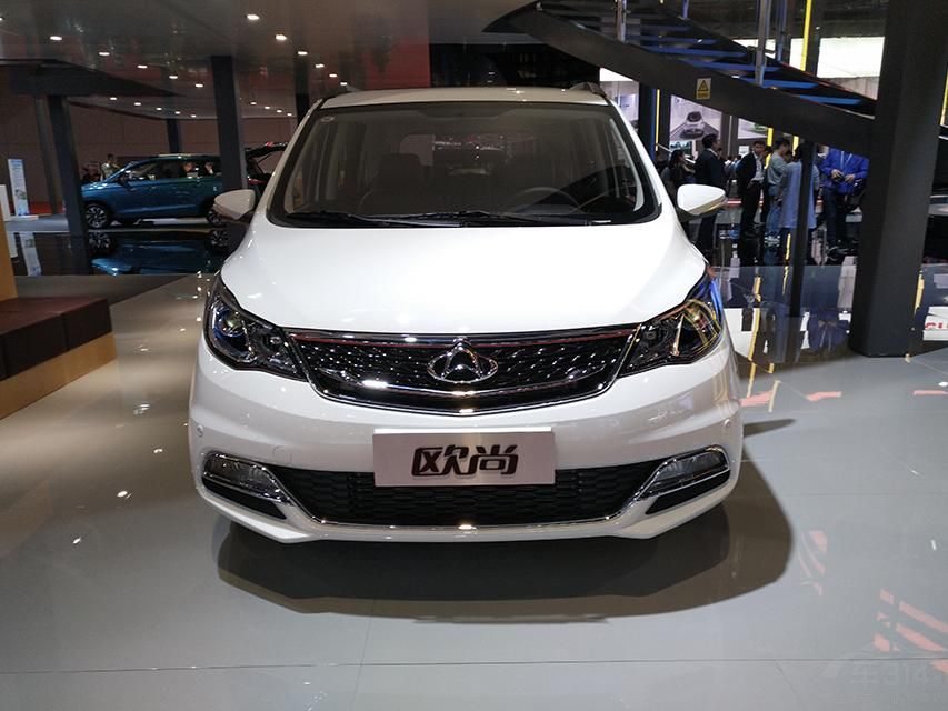 ŷ�е�ǰ�������˴����ĶƸ�Ԫ�أ��³�ǰ������դ����Ϊ��ɫ��״���ʡ�