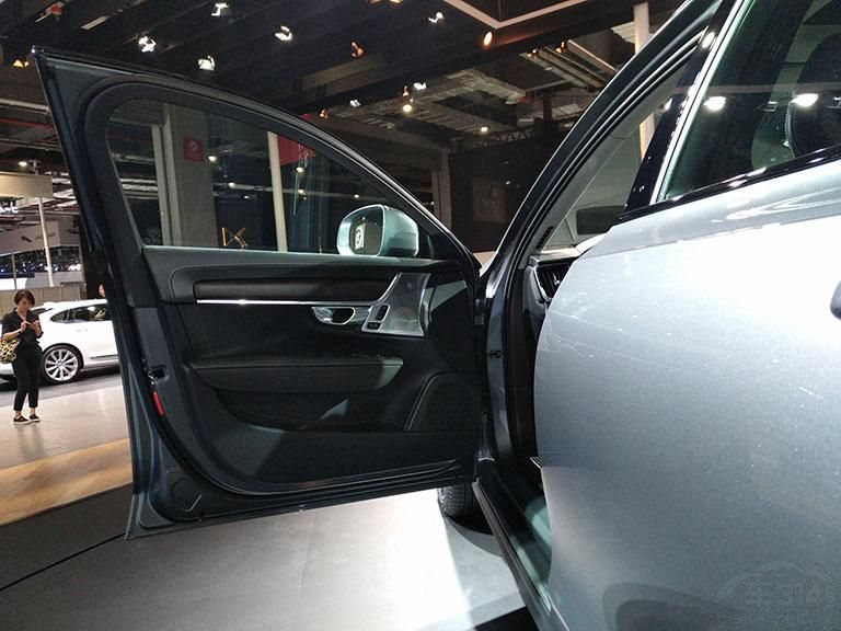 봫ͳгһӴĺռ䣬V90CCװõЧ֤