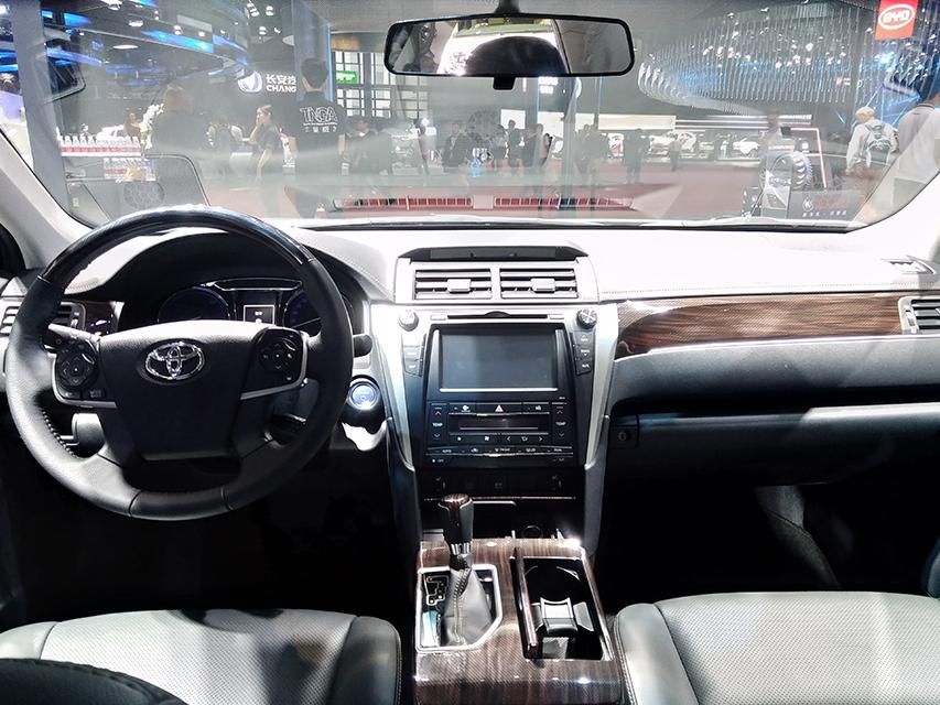 ٷۺͺΪ5.3L/100km׻϶ϵͳڷ͵ʱûκεͻأУǳƽ˳