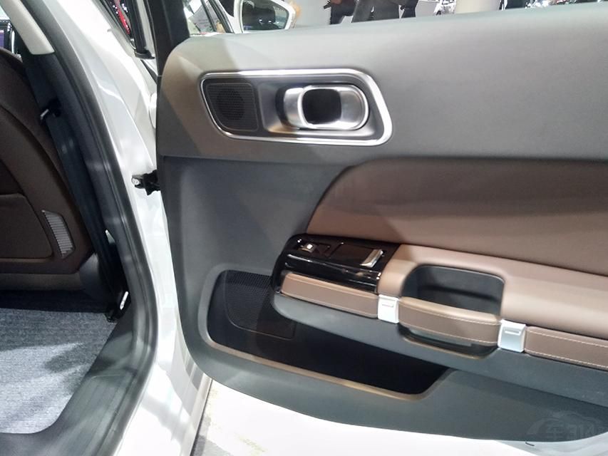 ѩC6ĳ߷ֱΪ4980mm1858mm1475mmﵽ2900mm