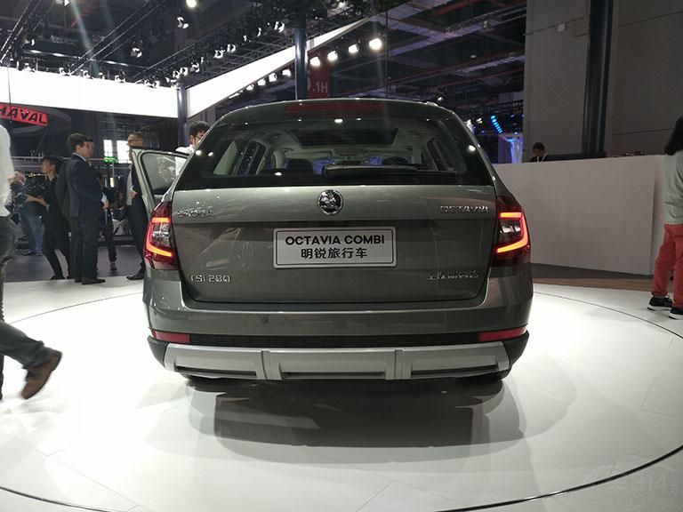 ˶ĳƨɣΪṩǿװڳչֳ˹´˿ѷɫڿµǿ7SUV