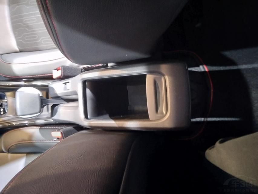 ɫܸǴAȥģɫBǰ࣬C˺ͬɫ