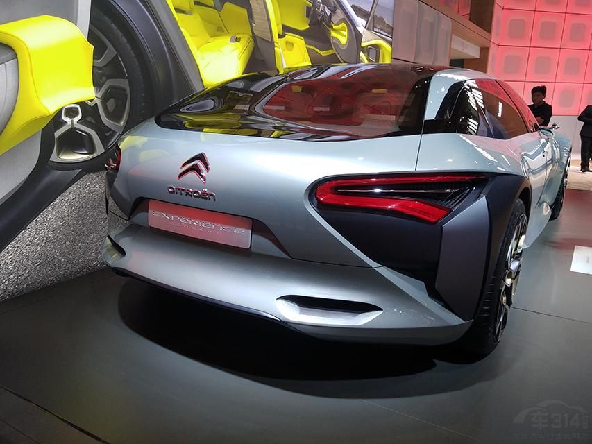 ³βǰңӦβⲿͬVƣԺɫװ