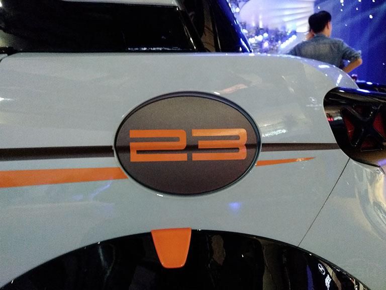 ���÷��棬ARCFOX-1ʮ�ַḻԿ�׽��롢��Կ������������פ��ϵͳ�����μ��ȵȹ���Ӧ�о��С�