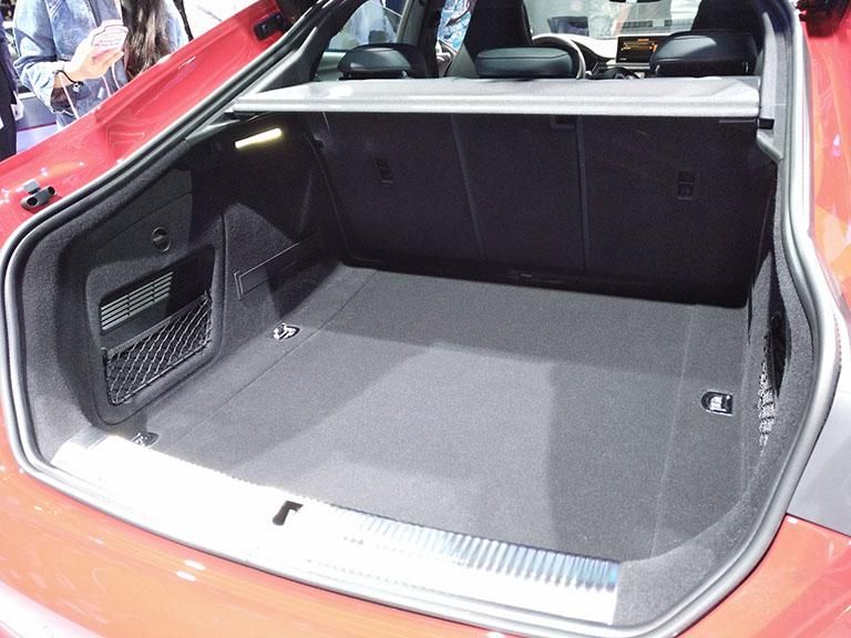 ѡ̼άд䣬ͻ˶λͬʱ·ǰ˶οҲӺ