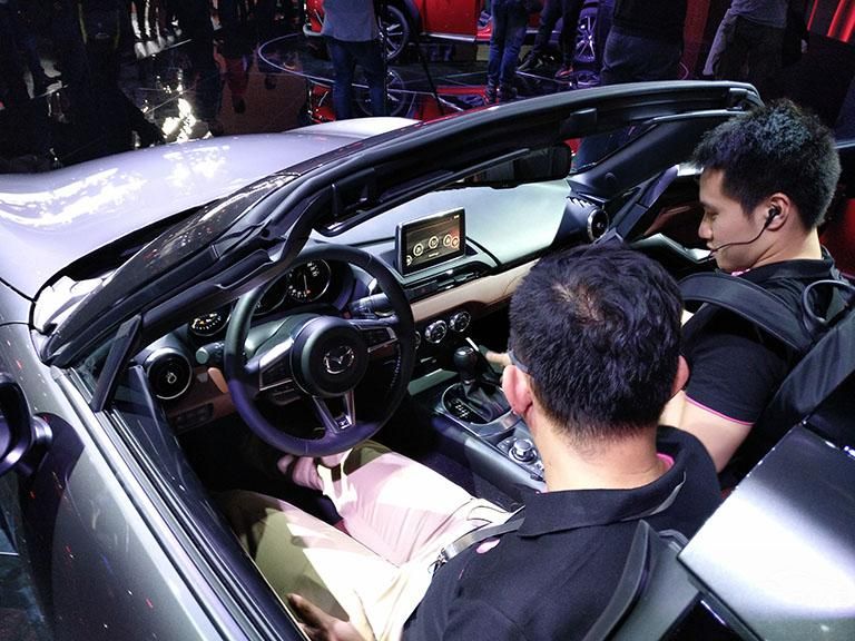 ˣMX-5 RFװиϣڶر״̬£ڵľԡ