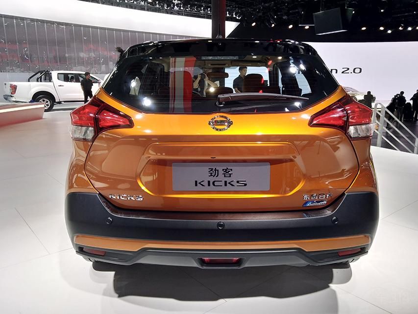 β������ʮ�ֽ��գ���β�������Ͳ����ղ�SUV����ʽ��ƣ�����һ����ʶ�ȡ�