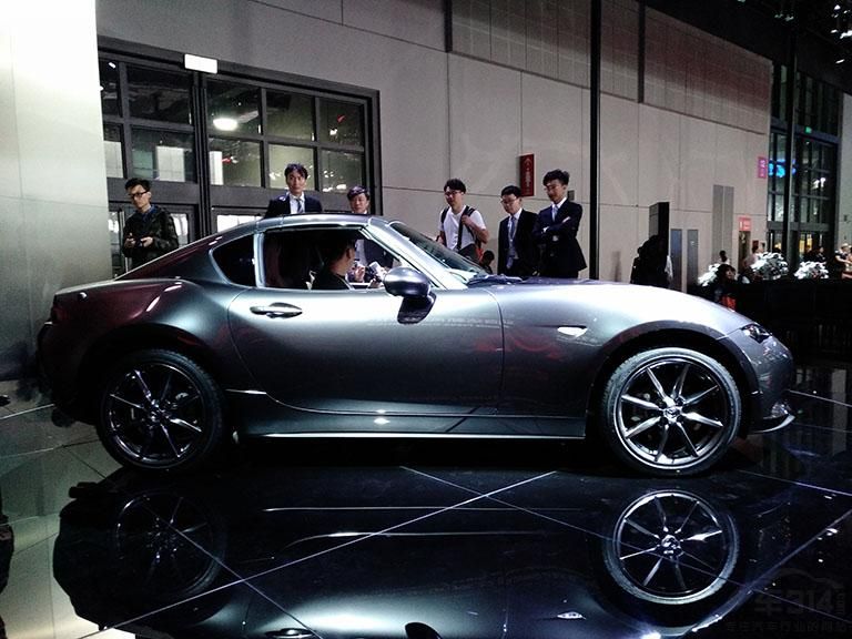 ³ΪĴMX5Ӳ汾õǻеʽӲṹBɣƱʱ911 TracaƷ