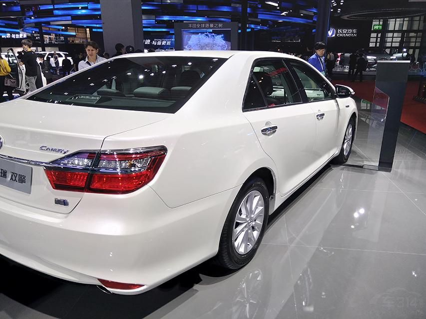 ̨Ϊ160ֵŤ213Nm;綯Ϊ142ֵŤ270NmƥE-CVT䡣