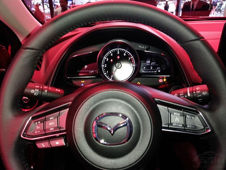 ת�ٱ������м����������˼�ʻ����