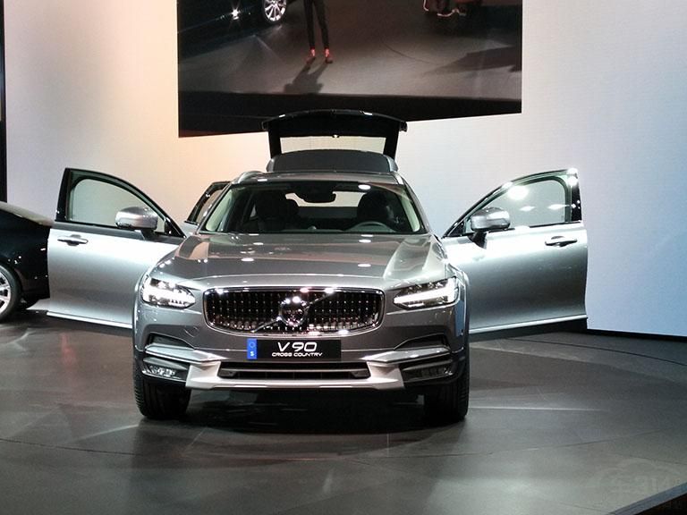 ֶּϵУV90 CCΪ콢ͣλS90