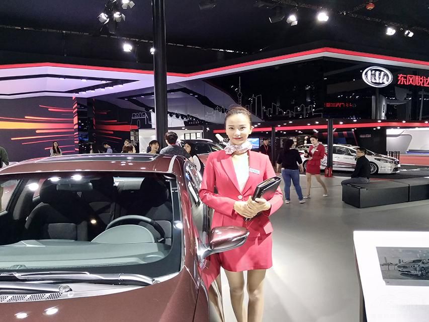 ��������鶯�����й�������̬֮��