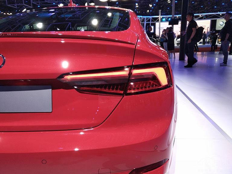 LED��β�ƣ�����������