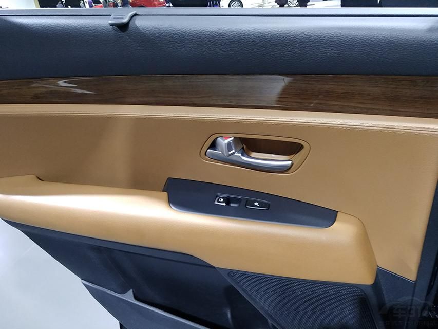 ⣬Ϊδ콢ͣKX7ҲܷḻʽҺʾä⡢CarPlay/CarLifeܻǰһ