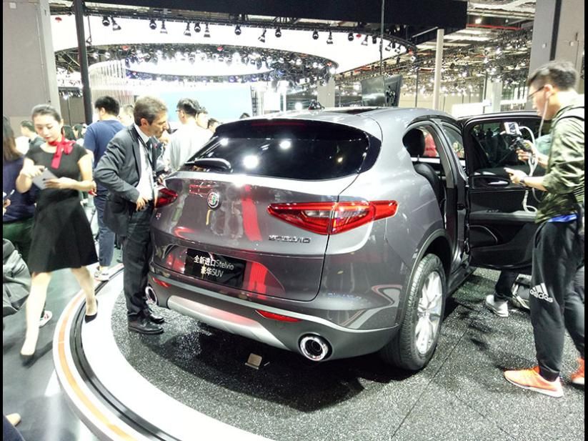 ÷棬StelvioǳḻӵгƫԤɲȫӰȹܡ