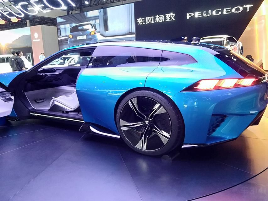 ���η��棬�³�����������ʽB����ƣ����Ե����ſ������Ӿ�Ч���ǳ�ͨ͸��