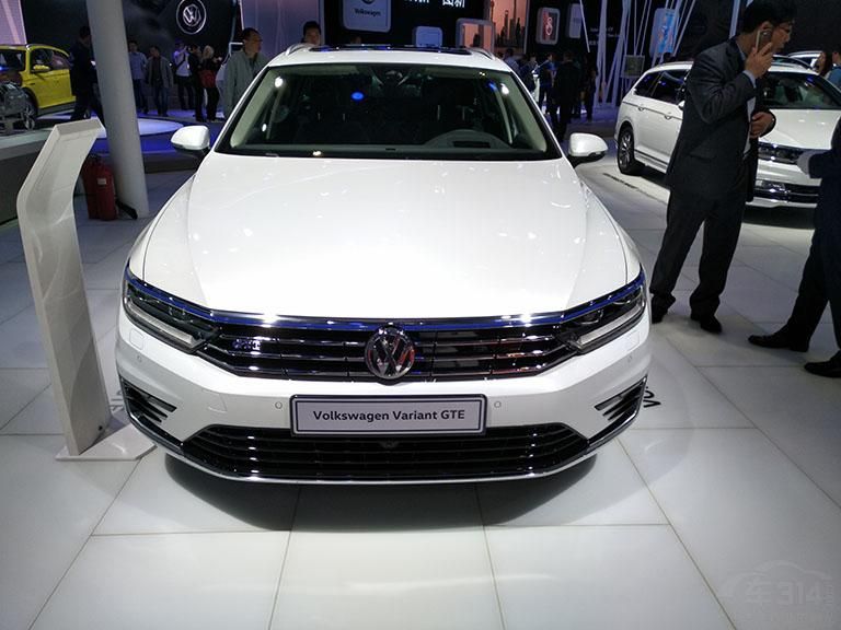 ε��GTE��ǰ���ո����ͷ�������˵�����ǰ������դ��������ɫ����װ�Σ��²������ڵ����͸����˶�����