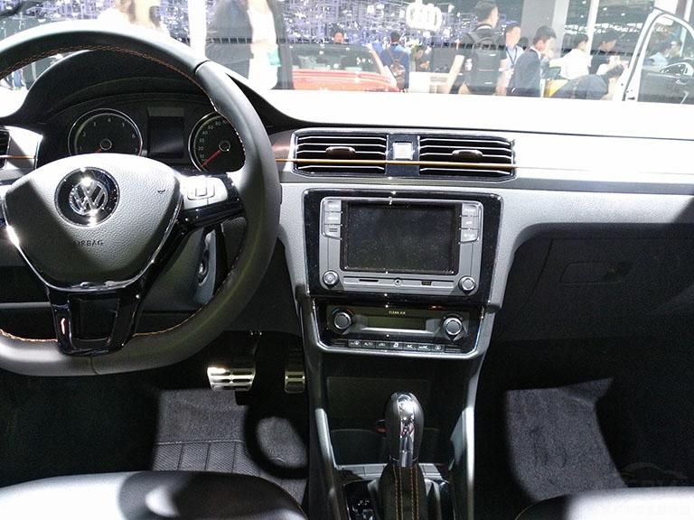 ���÷��棬�³�ȫϵ�䱸��һ���������ŵ綯�������ܡ�