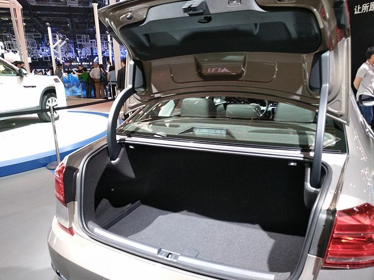 ¿ص1.4TSI1.8TSI2.0TSIȫDQ380 7ʪʽ˫ϱ䣬ȡ1.4TSIֶ䡣