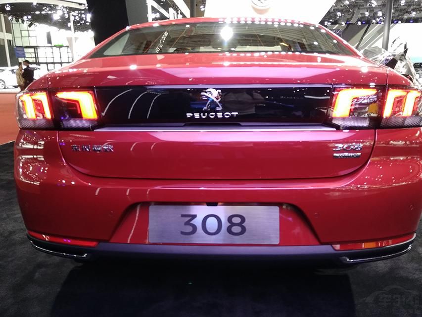 �ߴ緽�棬��һ��308���ⲿ�����߳ߴ�Ϊ4590/1820/1488mm�����Ϊ2675mm������ֿ�308���ͼӳ�63mm��