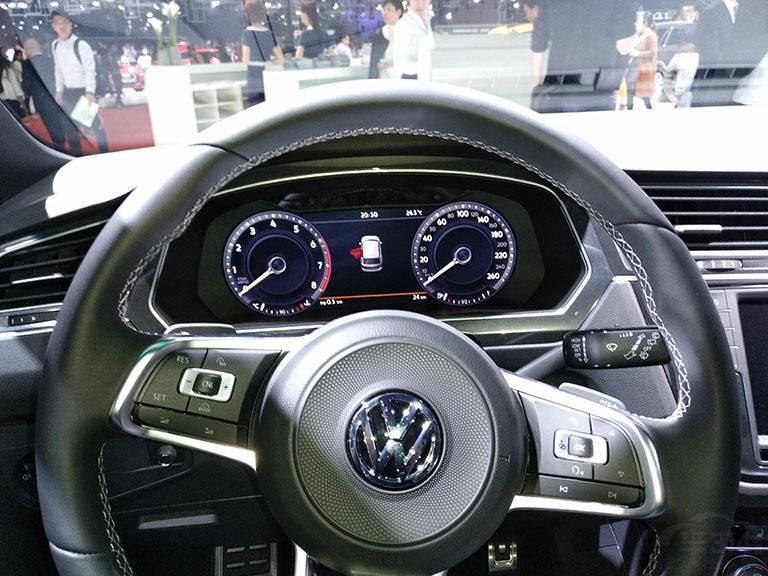 ƲֹᴩŶƸװΣҲ֮ǰĵ˫˫˫˶б255/45 R19 ʽǹɫԵ÷ǳ