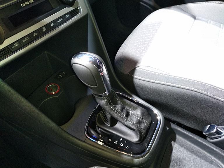 ϶ʵиԵɫƣԵŶмУǿӾ֮࣬ҲڹCross POLOƽǵĿ