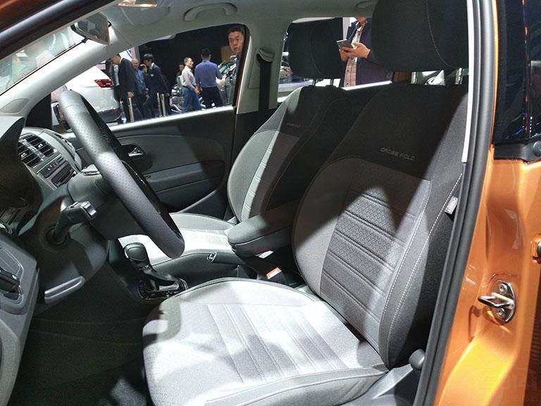 Cross poloΪPoloͣλΪ糵