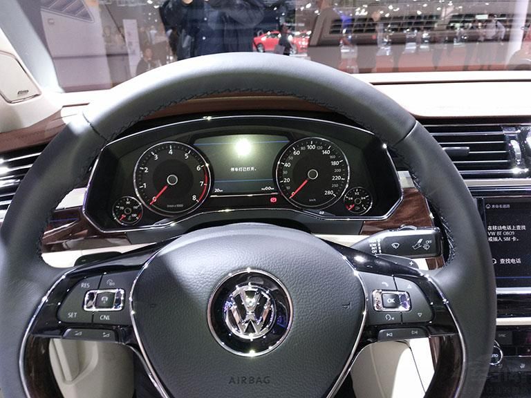 ڲΪֳ԰ݳǰհĿƼã䱸˵Dynaudioϵͳȫ˫㾲ѧHUDƽʾϵͳһһ9.2ӢȫMIB߼Ͷý彻ϵͳ