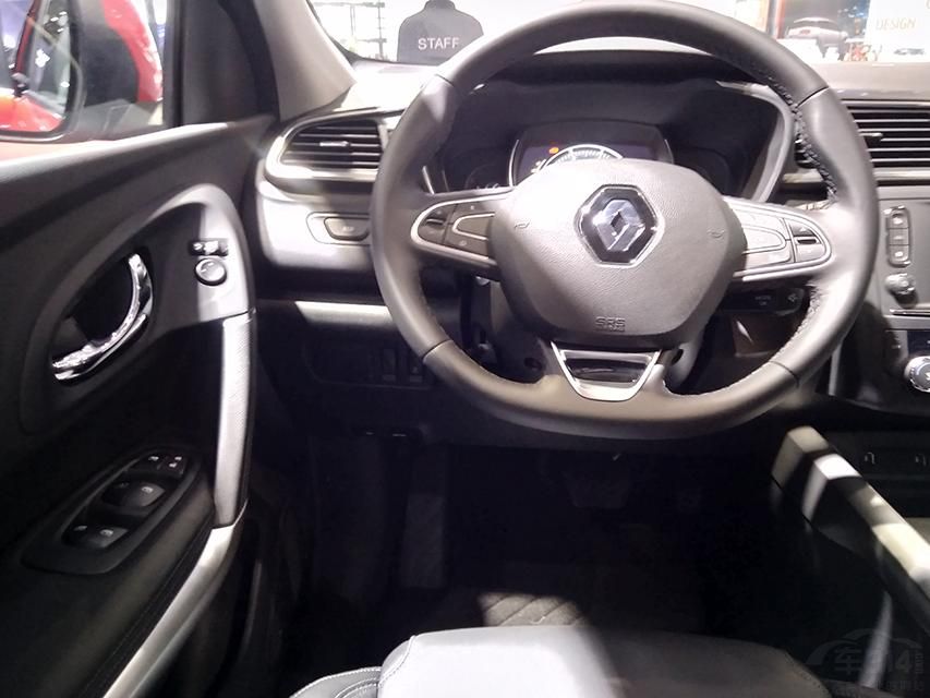 �������Ĵ���ΪH5FF408�������117������δ���ó������ṩ6MT��CVT����������ѡ��